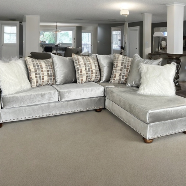 S315 Silver Sectional