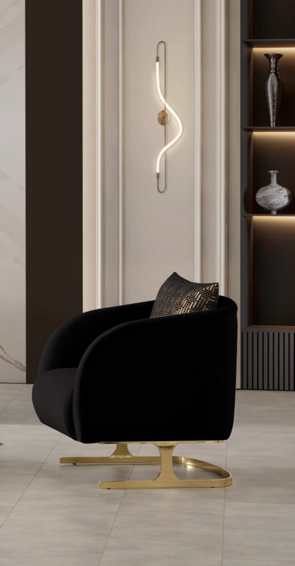 Luma Black