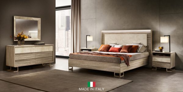 Luce Collection