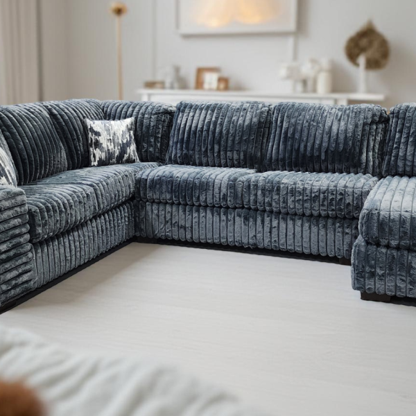 S319 Austin Sectional (Grey)