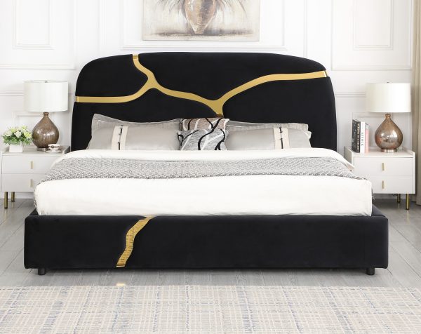 B838 Milan (Black)
